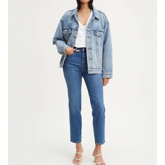 Levi's Denim - NWT High Rise Wedgie Icon Fit in Charleston Moves